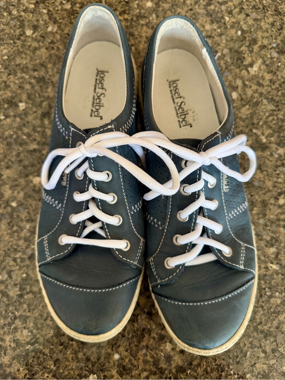 Josef Seibel size 9 Navy Leather Sneakers Eur 40